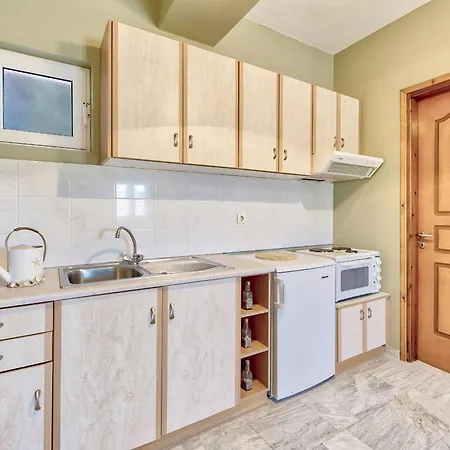 Avesta - 200m From The Beach, By Zantewize Apartamento