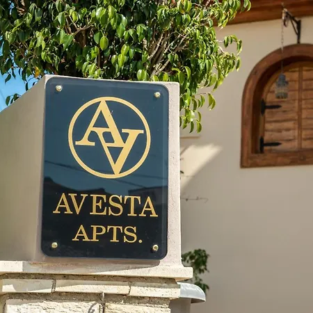 Avesta - 200m From The Beach, By Zantewize