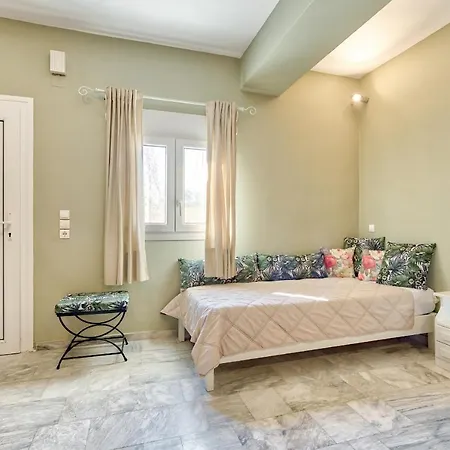 Avesta - 200m From The Beach, By Zantewize * Василикос